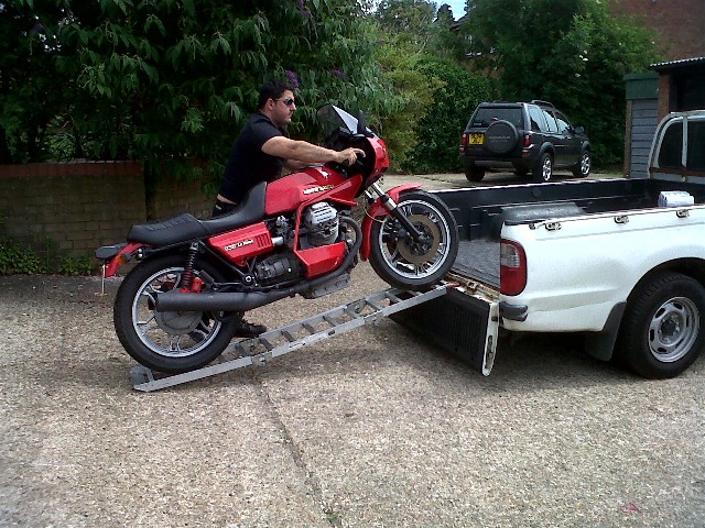 Le Mans being unloaded